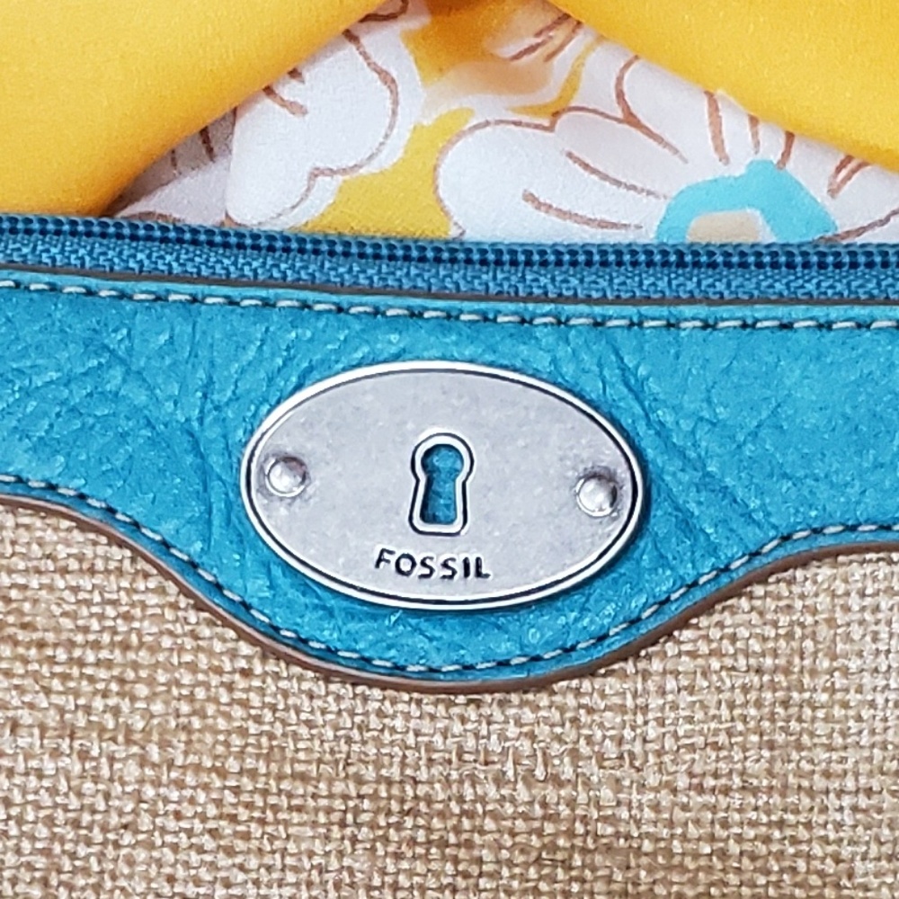 Fossil Keyper Wristlet - image 5